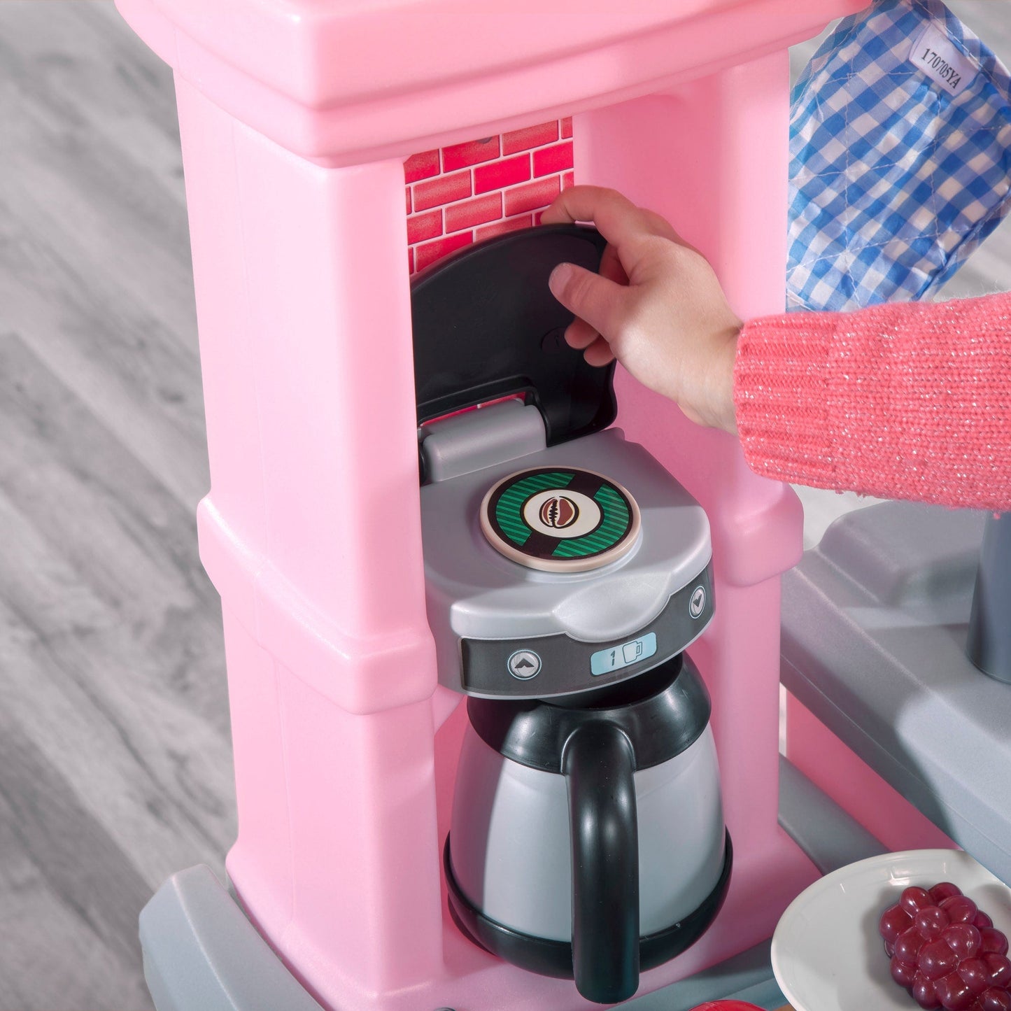 Great Gourmet Kitchen™ - Light Pink coffee maker with pods