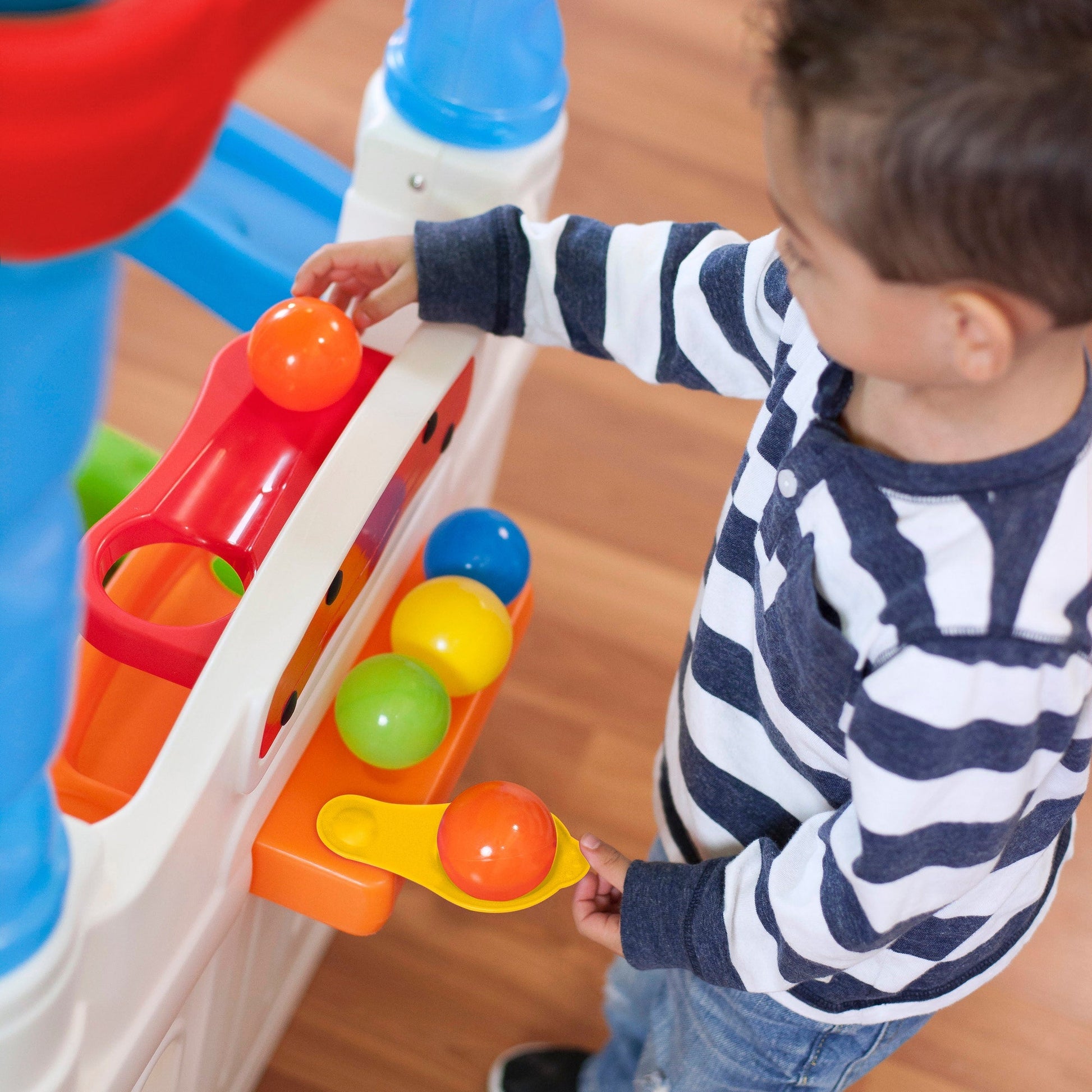 Crazy Maze Ball Pit Playhouse flipper