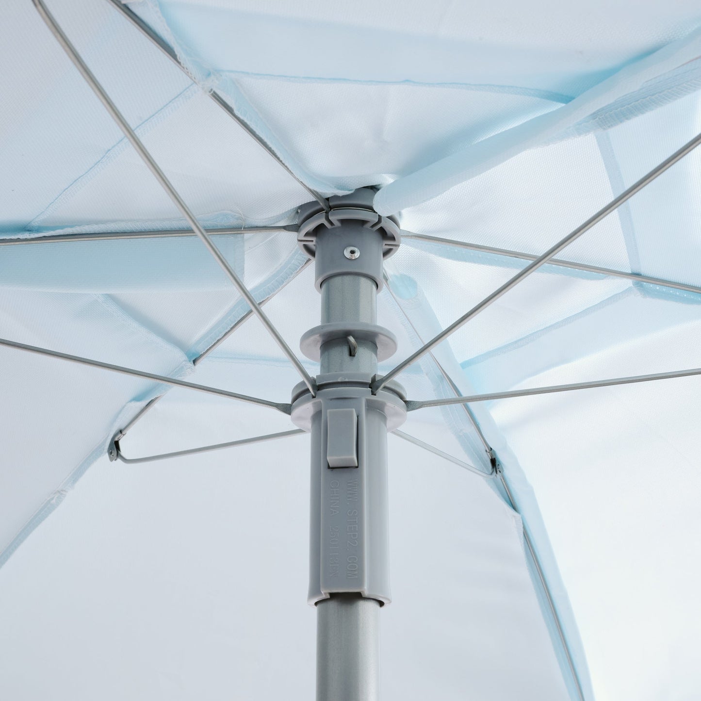 Sunshine Springs Splash Table™ with CoolBreeze™ Misting Canopy