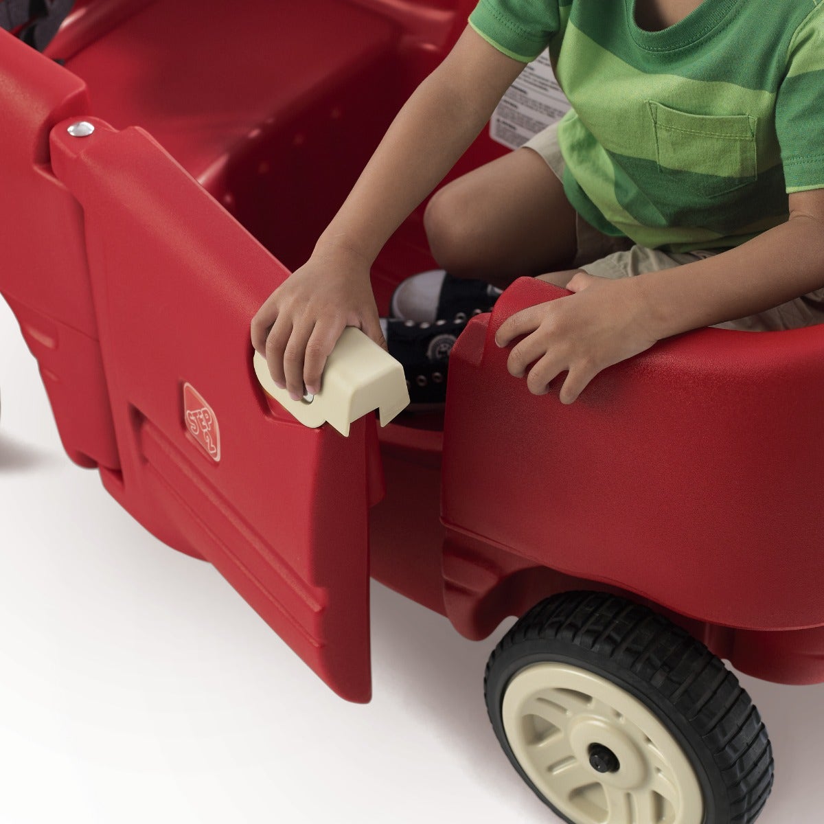 Wagon for Two Plus - Red door with latch