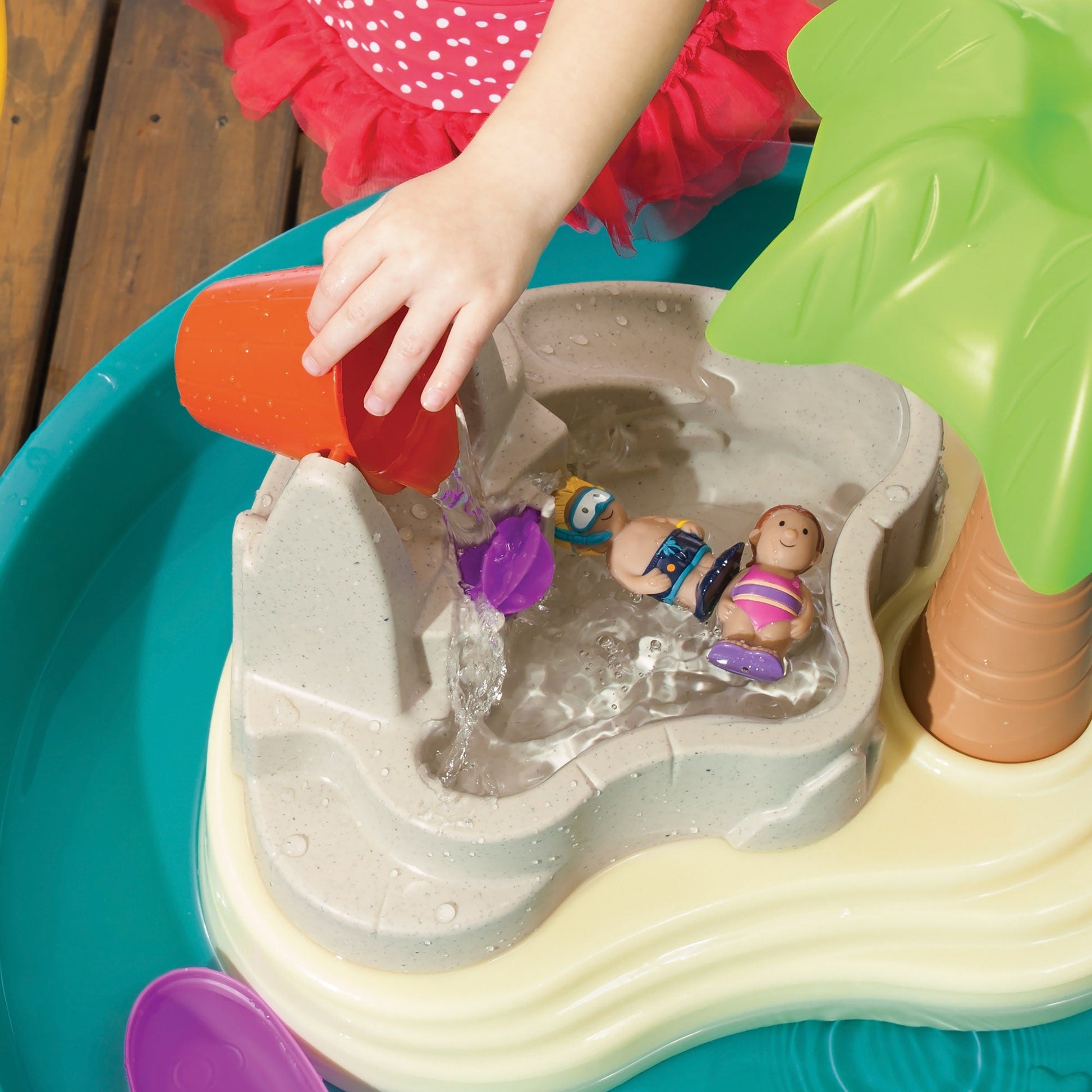 Splish Splash Seas Water Table swimming<br />