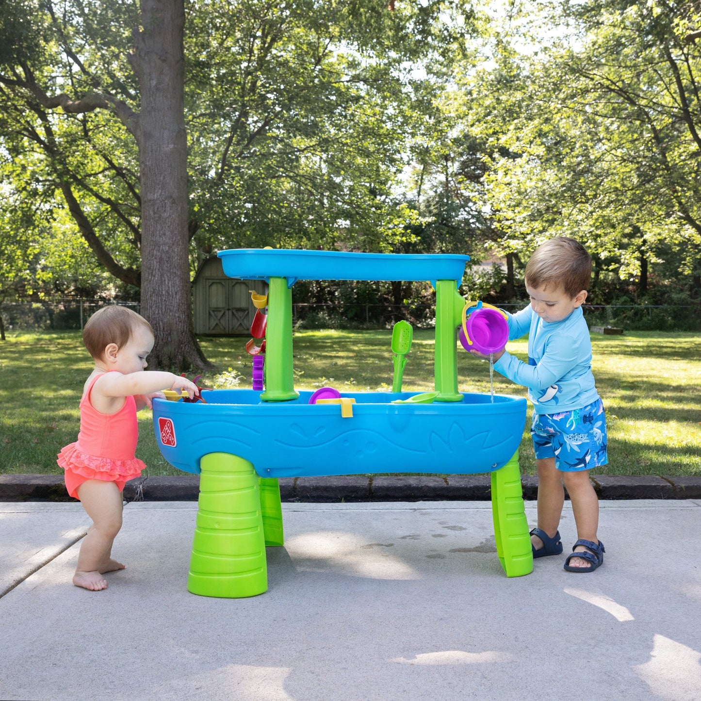 Rain Showers Splash Pond Water Table™ with Cover kids playing